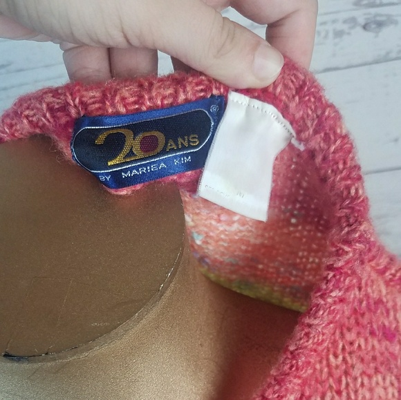 Vintage Floral Rainbow Chunky Knit Sweater - Picture 3 of 4